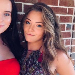 Meet your Posher, Marissa